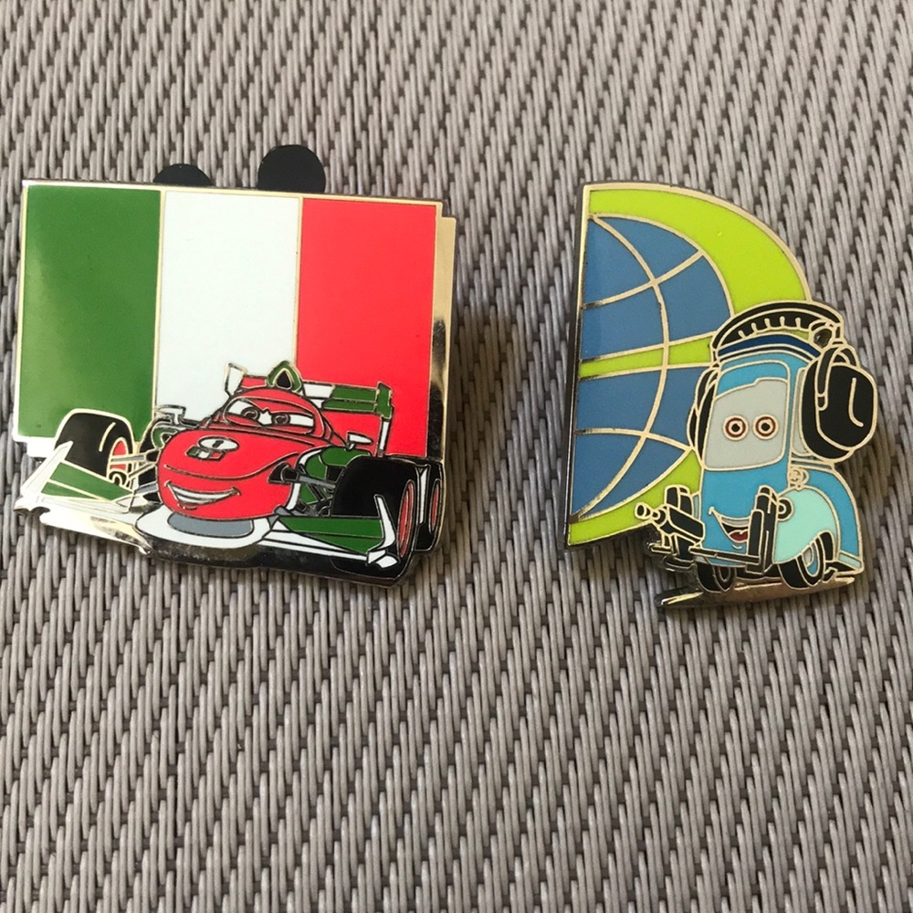 Disney Pixar Cars 2 Pin Set